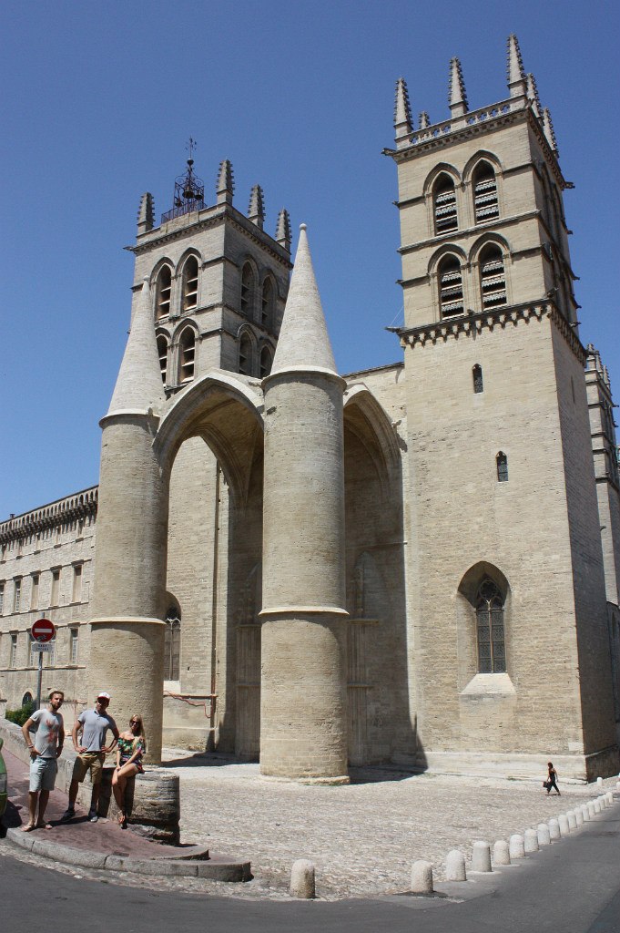 кафедральный собор святого Петра (Cathédrale Saint Pierre)